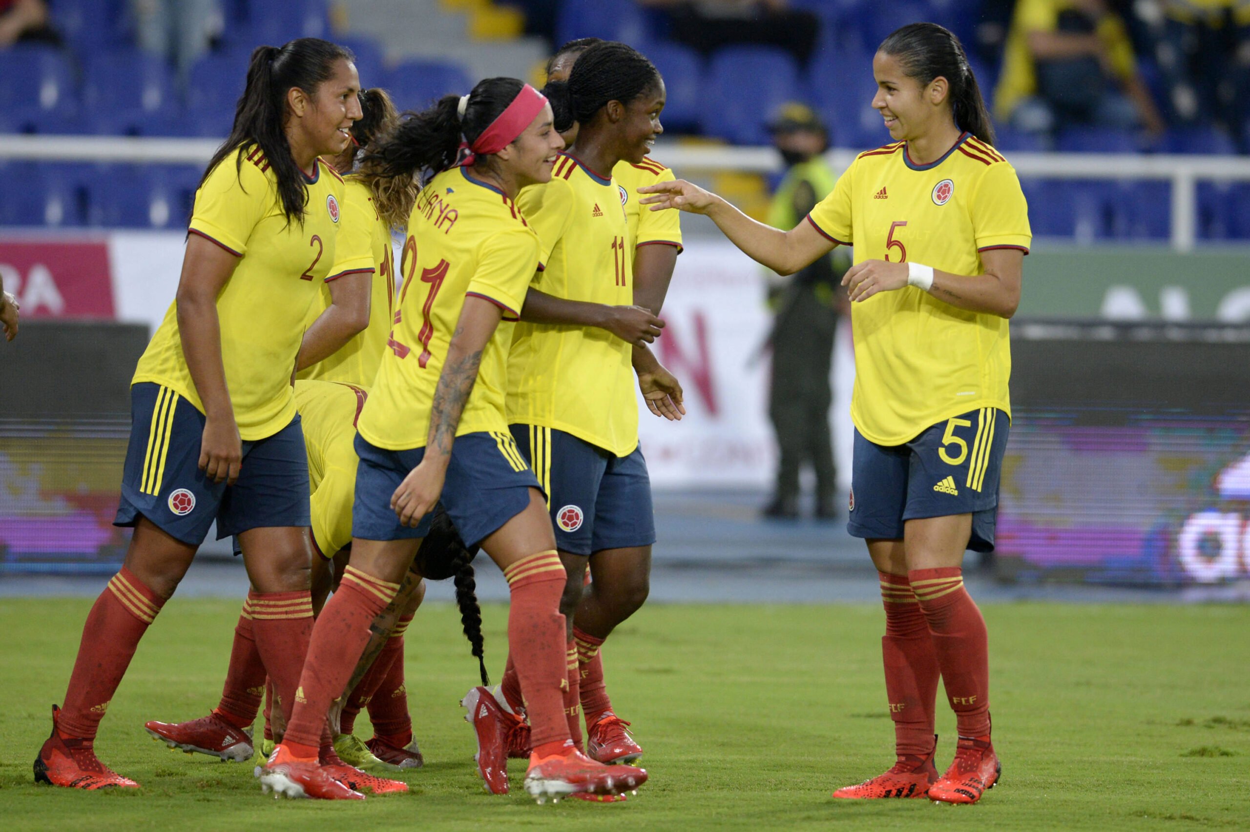 Leicy Santos se lesiona antes del Mundial Femenino, preocupación en la Selección Colombia.