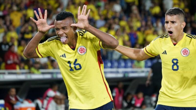 Óscar Cortés deslumbra en la victoria de Colombia sobre Japón con su desempeño en la banda izquierda