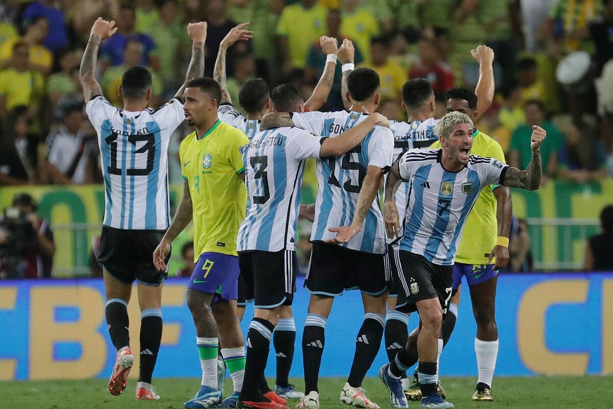 Bochorno y Maracanazo: Argentina vence a Brasil en un Clásico histórico