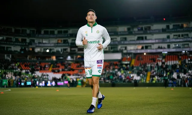 James Rodríguez Club León vs. Chivas