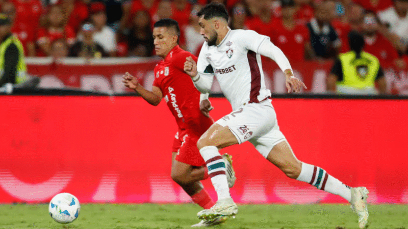 América cae ante Fluminense y complica su camino en la Sudamericana