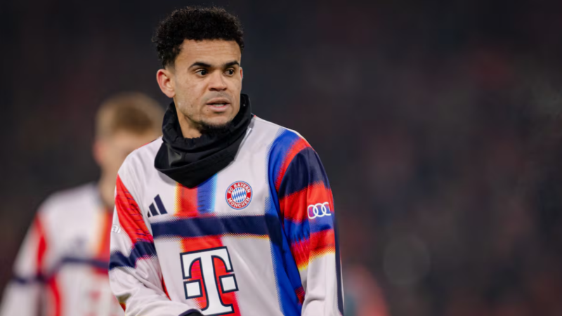 Barcelona se lamenta: Lucho, por encima de Rashford y Williams