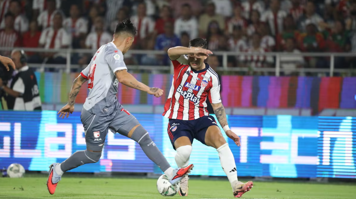 Los experimentados marcan la ida: Junior y Santa Fe empatan en Superliga