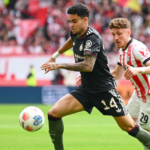 Bayern remonta Friburgo 3-2