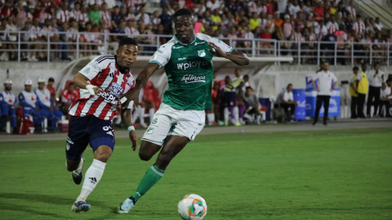 Deportivo Cali golpea en Barranquilla y se mete en los ocho