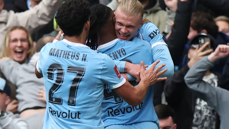 Haaland humilla al Liverpool y mete al City en semifinales