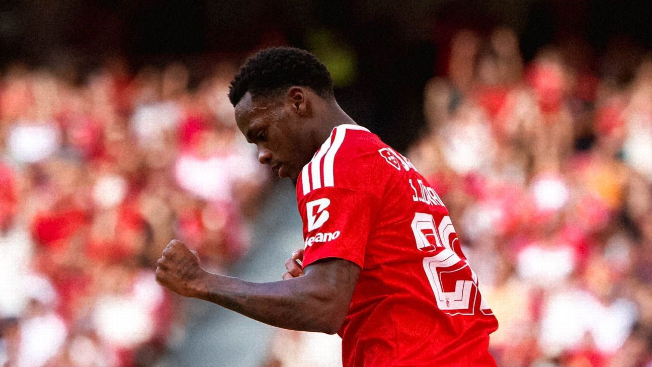 Jhon Durán debutó con gol en el Benfica ante el Belenenses