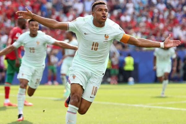 Mbappé queda a un gol del récord de Messi en los Mundiales