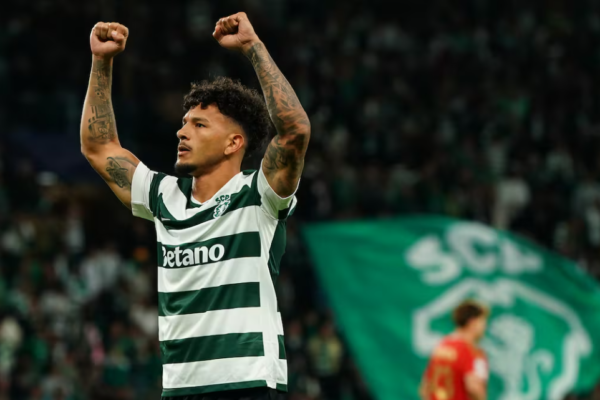 Luis Suárez, doblete y récord