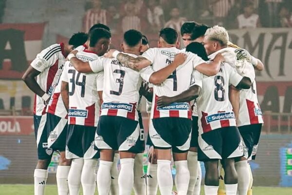 JUNIOR SE JUEGA LA VIDA